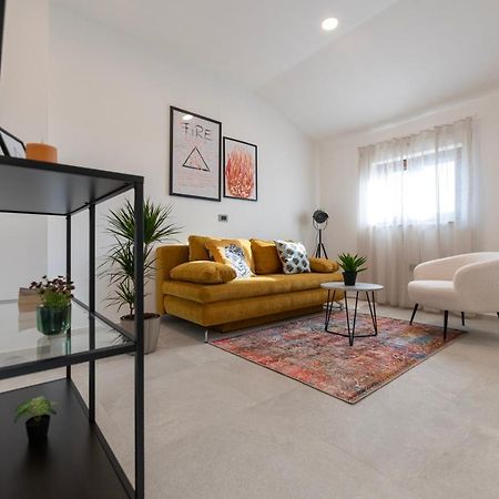 4 Elements - Luxury Family Apartments Tar-Vabriga Buitenkant foto
