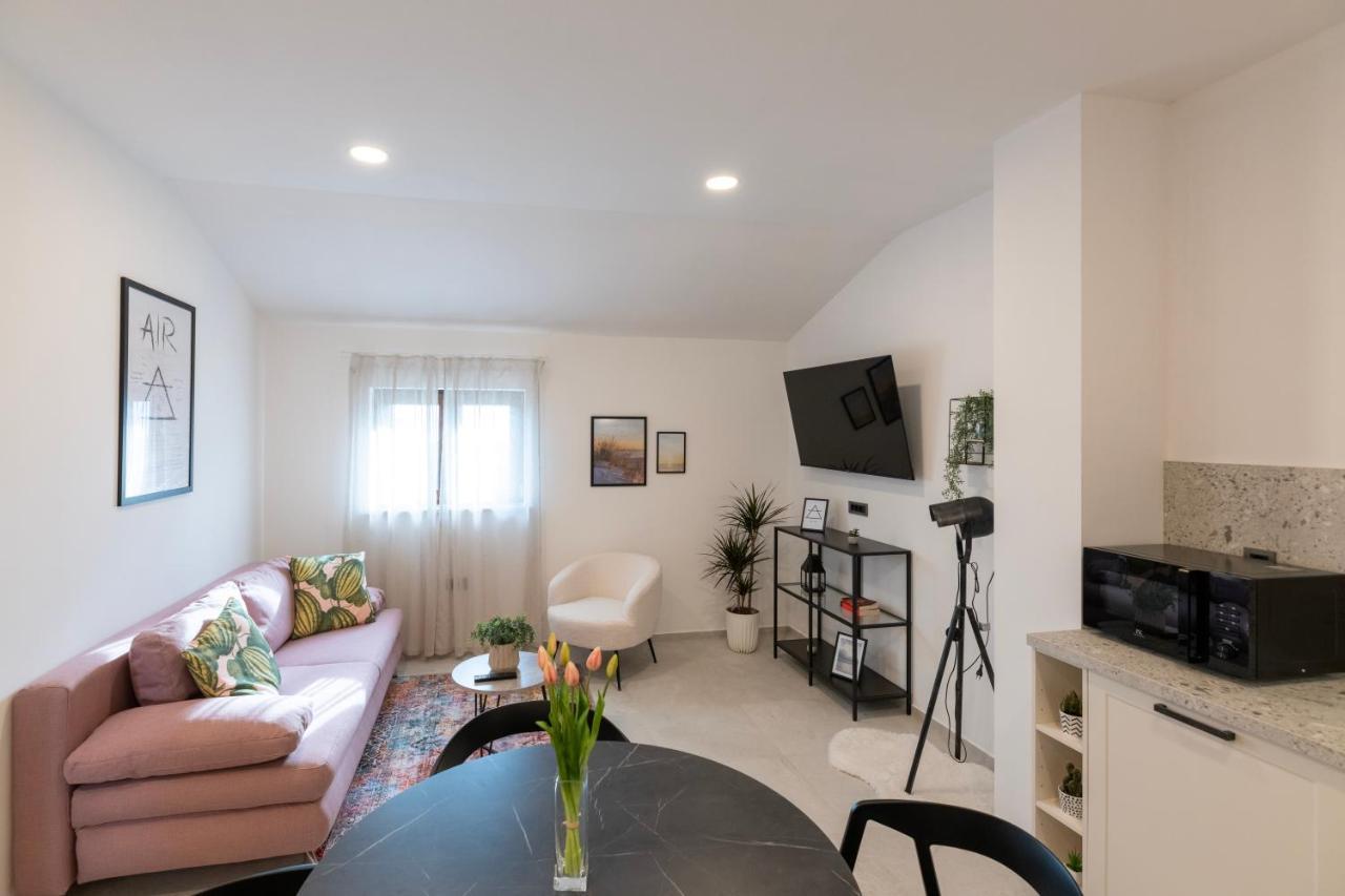 4 Elements - Luxury Family Apartments Tar-Vabriga Buitenkant foto