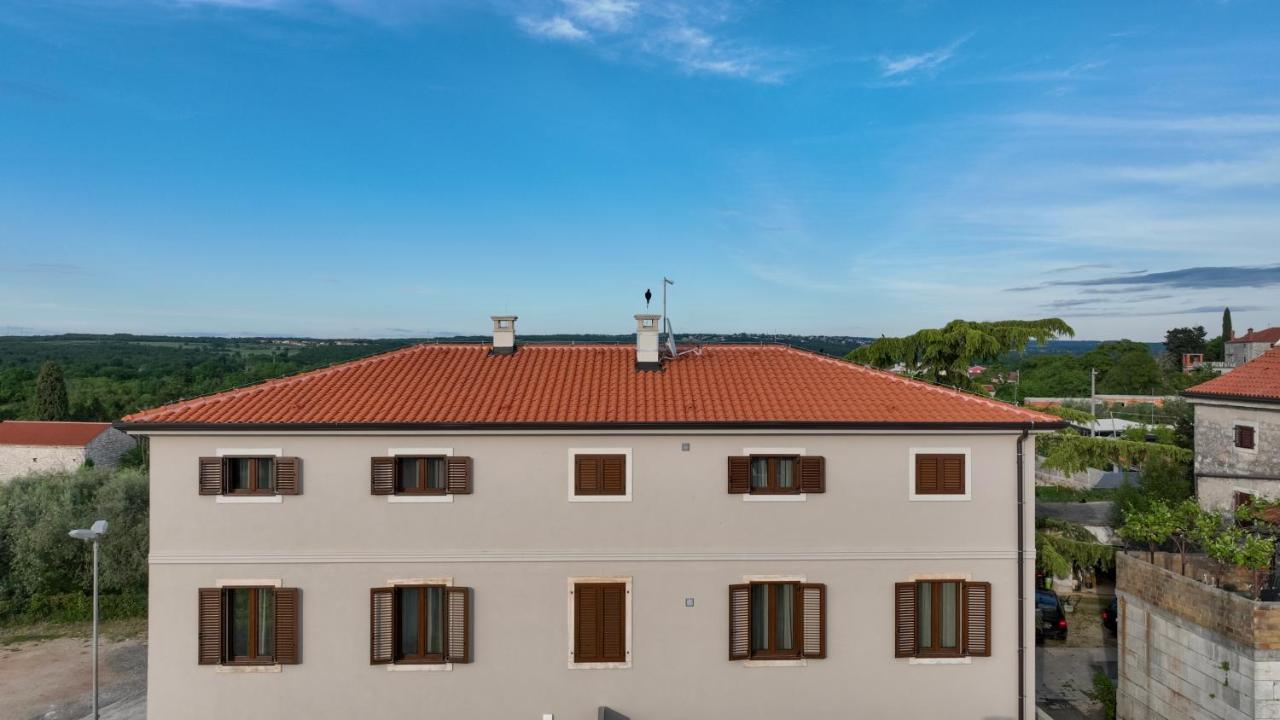 4 Elements - Luxury Family Apartments Tar-Vabriga Buitenkant foto