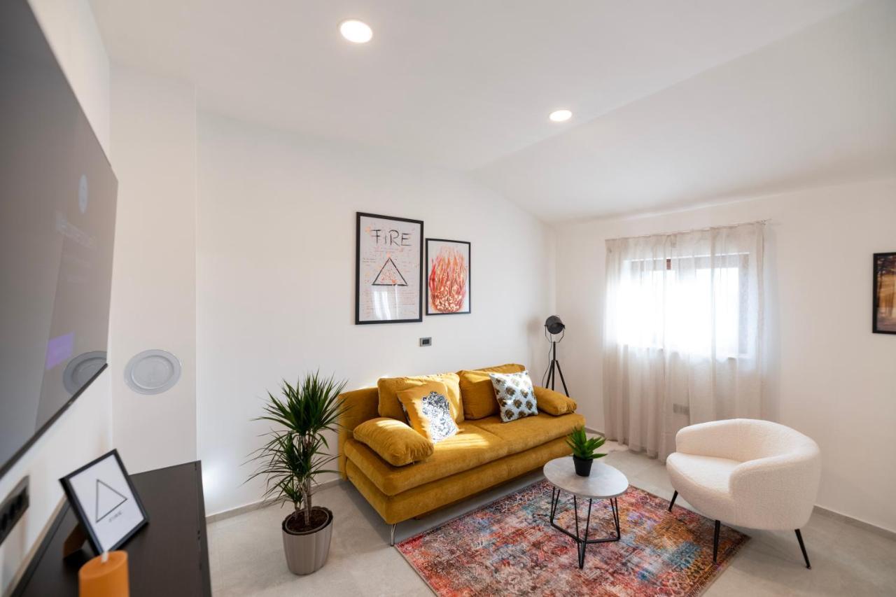 4 Elements - Luxury Family Apartments Tar-Vabriga Buitenkant foto