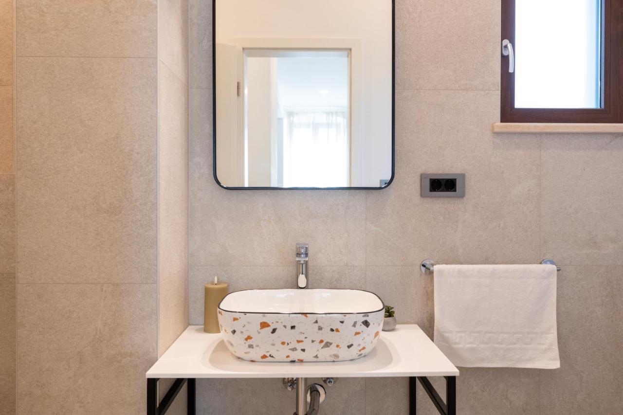 4 Elements - Luxury Family Apartments Tar-Vabriga Buitenkant foto