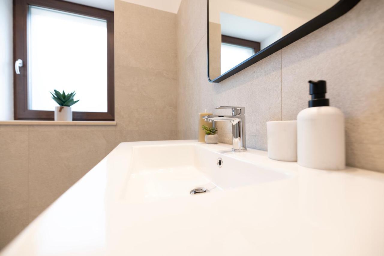 4 Elements - Luxury Family Apartments Tar-Vabriga Buitenkant foto